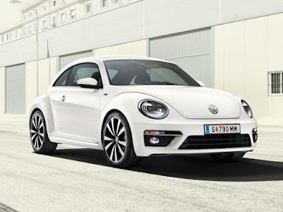 VOLKSWAGEN PRÉSENTE LA NOUVELLE BEETLE DE 220 HP