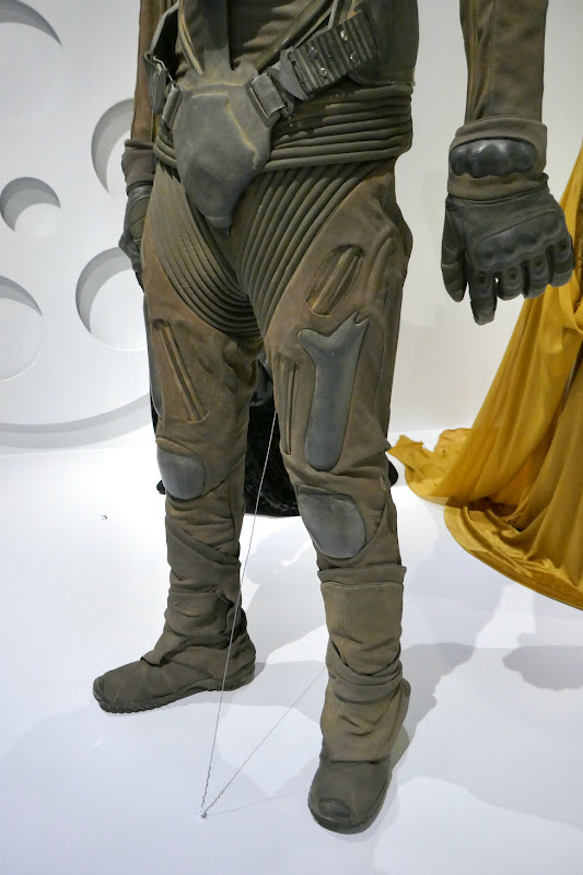 Dune Paul Atreides costume legs detail