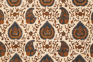 Motif Batik Cuwiri pada Acara Mitoni di Batikdlidir