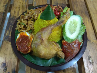 Tumpeng Mini