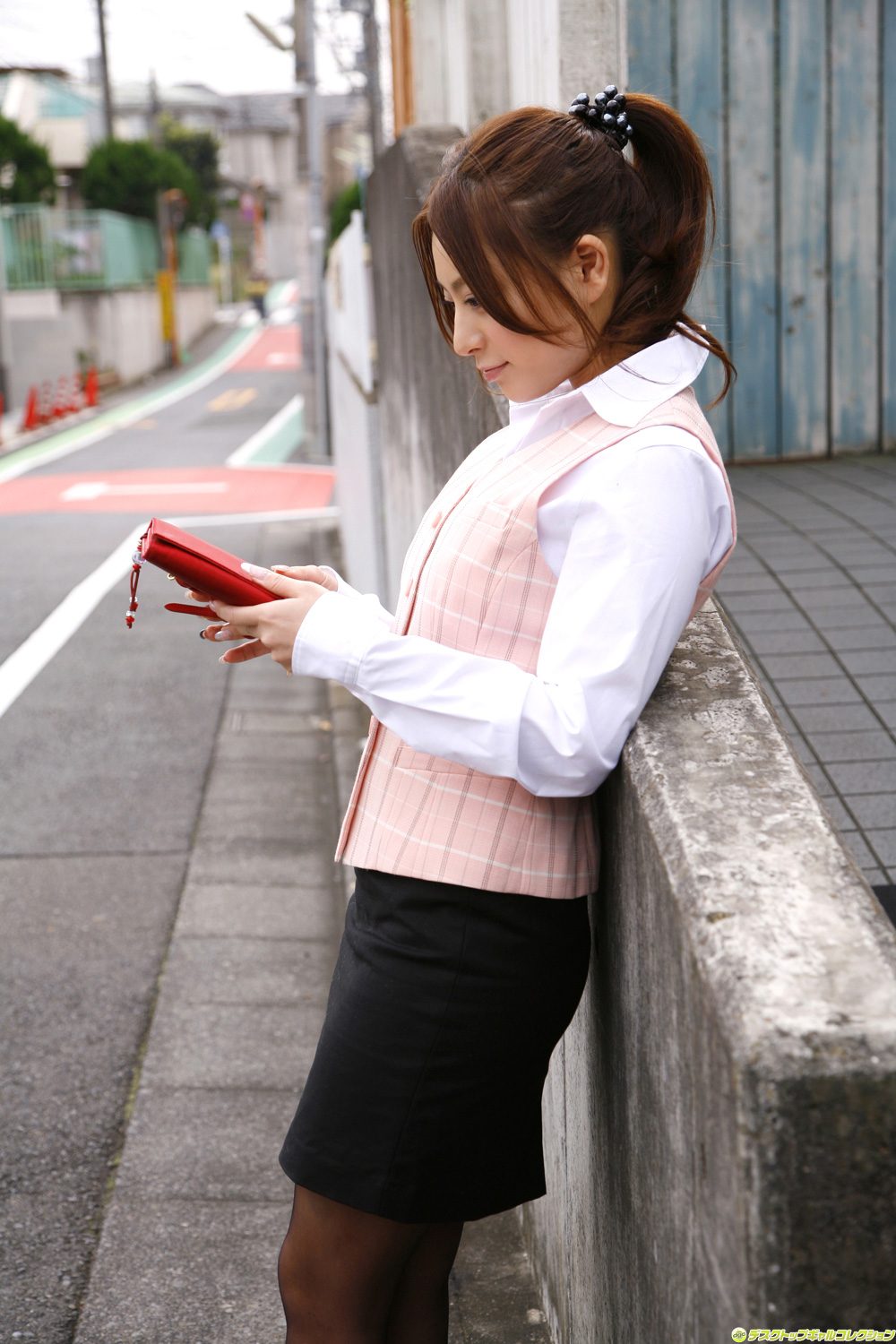 Mika Inagaki Japanese Sexy Idol Sexy Office Dress Fashion Photo Shoot Outdoor ~ Jav Photo Sexy Girl