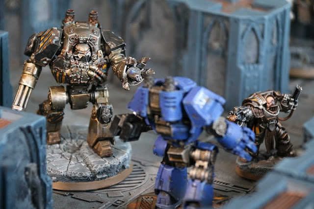 Ultramarines Contemptor Dreadnought