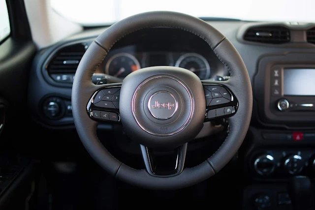 Jeep Renegade 2018 - interior