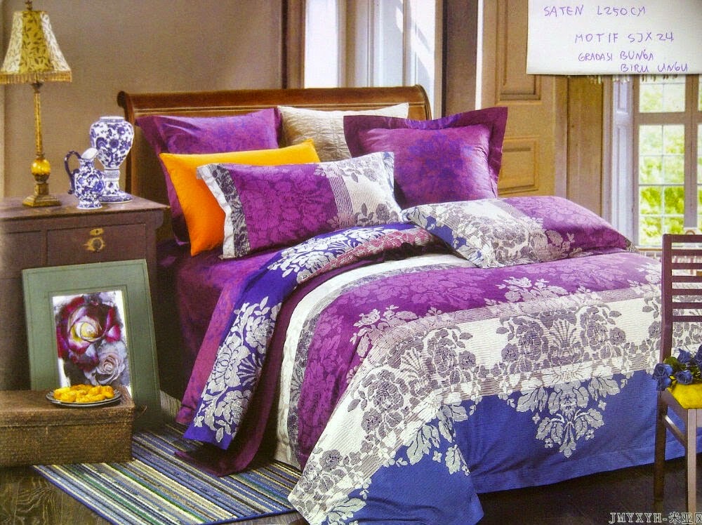 Sprei Jepang Motif Gradasi Bunga Biru Ungu