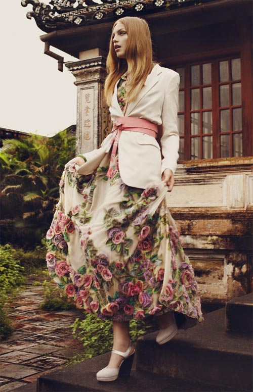 Oriental Beautiful Women Fashion Style 2012 - 2012