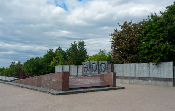 Святогірськ. Військовий меморіал Другої світової війни