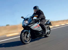 2011 luxury BMW K1300S wallpaper Test Road