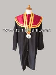 toga wisuda