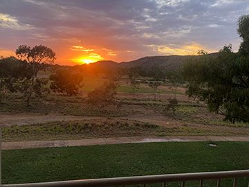 Sunrise in Alice Springs with clouds (Source: Palmia Observatory)