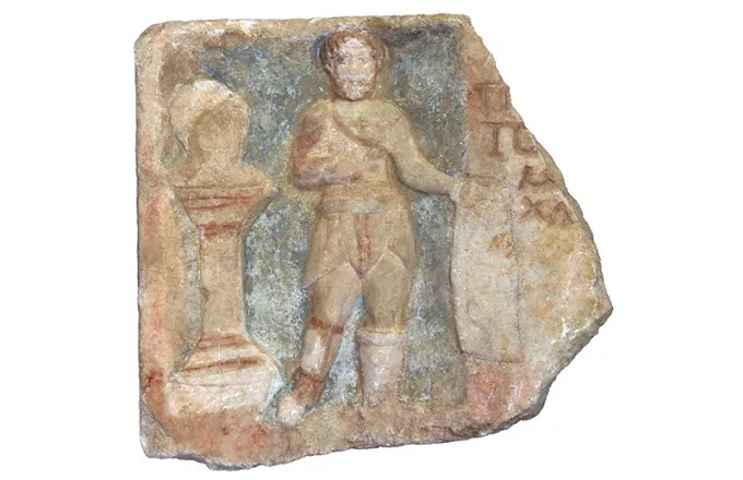 Θεσσαλονίκη: Ταυτοποιήθηκε ταφικό ανάγλυφο Ρωμαίου μονομάχου στο Αρχαιολογικό Μουσείο