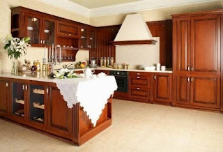 Cocina con muebles en madera