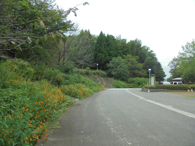 右手が伯耆古代の丘公園