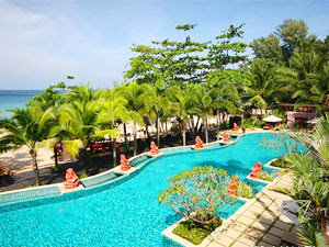 Andaman White Beach Resort Phuket - อันดามัน ไวท์ บีช รีสอร์ท ถลาง ภูเก็ต