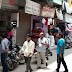 वाराणसी में रंग लाया व्यापारियों का दबाव, दुकानें-बाजार रात नौ बजे तक खुलेंगे