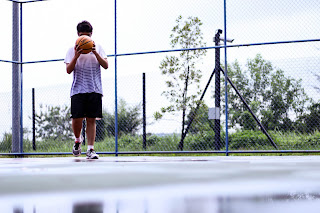 dear-passion-episode-25-russel-kissing-basketball- sundaraman-iyer