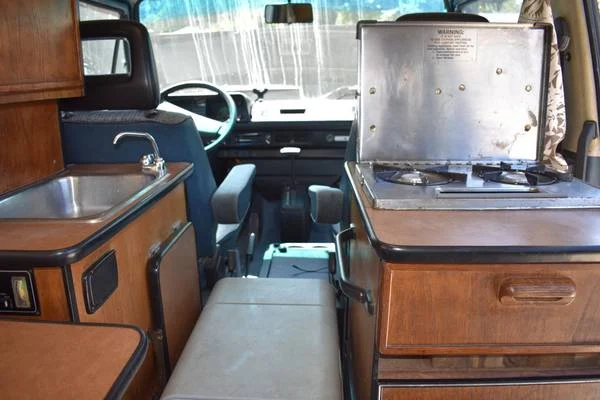 Adventurewagen Camper Interior