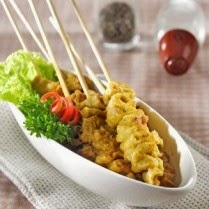 Sate Usus Bumbu Kuning