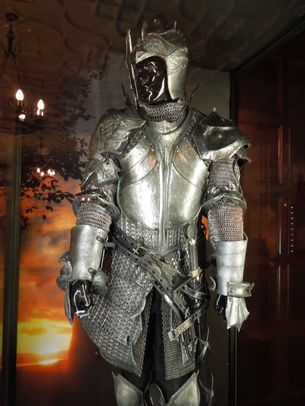 King Stefan suit of armour Maleficent