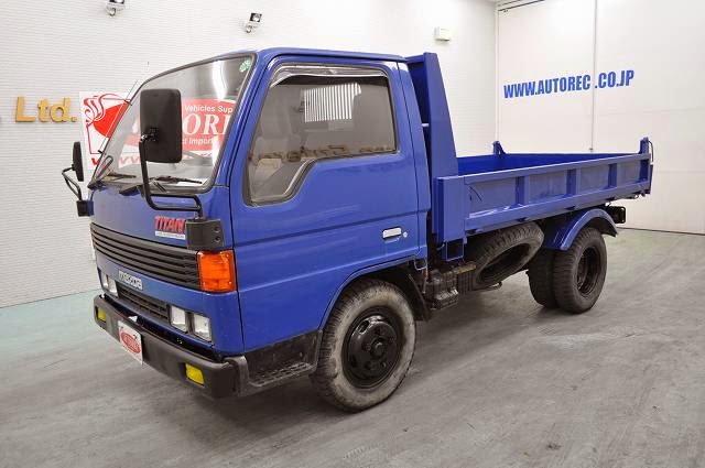 1991 Mazda Titan 2ton dump for Mozambique to Maputo included the ITS