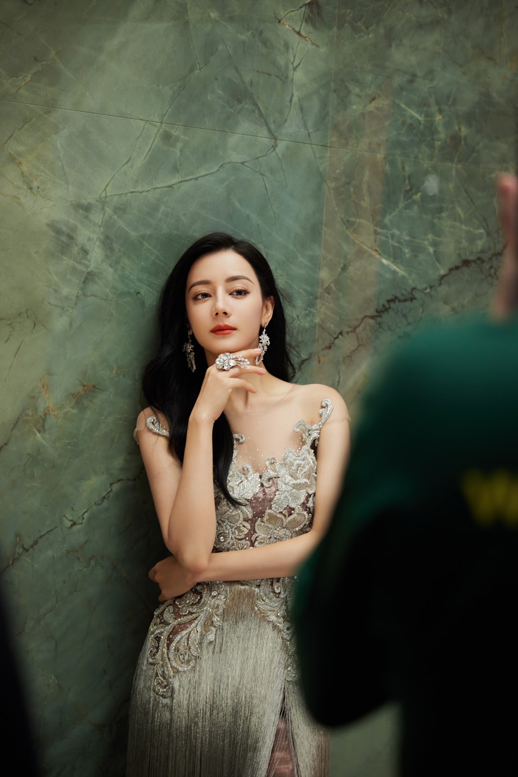 China Entertainment News: Actress Zhou Ye poses for photo shoot