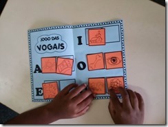 Jogo das Vogais