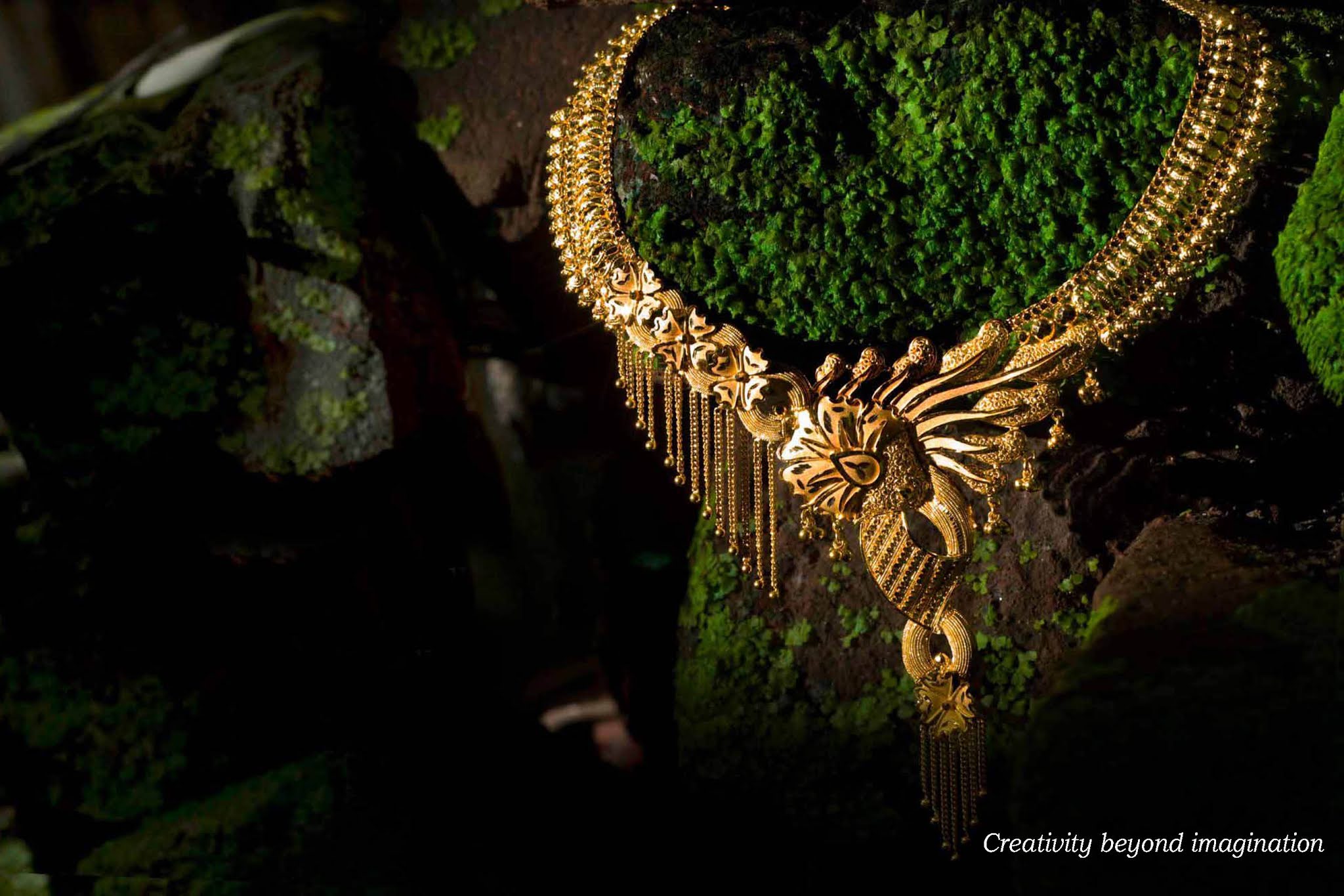 Gold Jewelery Photography | Product Photographer | Latest gold necklace designs,product photography, product shot, jewelry photography, jewellery photo, jewelry photoshoot, necklace photography, earring photography, jewellery photographer, jewelry product photography, product photoshot,