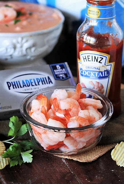 3-Ingredient Shrimp Cocktail Dip Ingredients Image