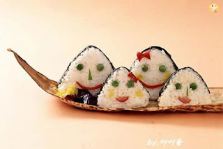 smiley sushi