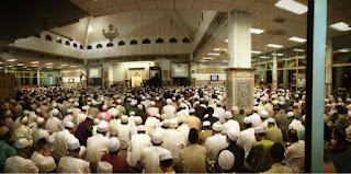Jemaah yang hadir di Majlis Ta’lim Darul Murtadza selepas berpindah ke Masjid Muadz Bin Jabal, Setiawangsa, KL
