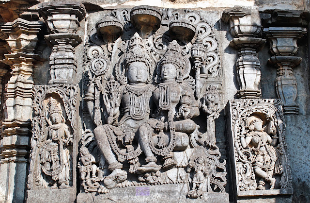 Lakshmi Narayana, also seen here is the most popular madanika style of Belur on the right of the pic