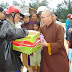  Hòa Thượng Thích Không Tánh Đang Bị 'Côn Đồ' Bao Vây Hành Hung Tại Huế