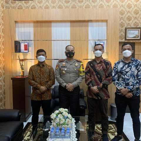 DPW SPI Propinsi Riau Berikan Mandat Kepada Pengurus DPC SPI Kabupaten Pelalawan