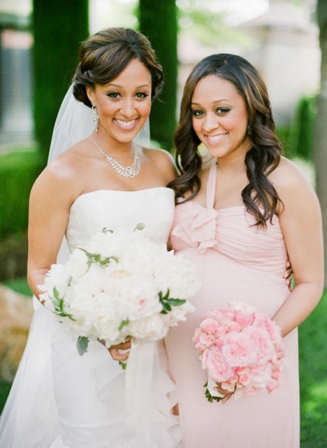 tamera mowry husband. Tamera#39;s twin sister Tia was