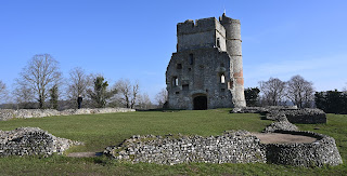 donnington castle newbury ruined fortified mansion