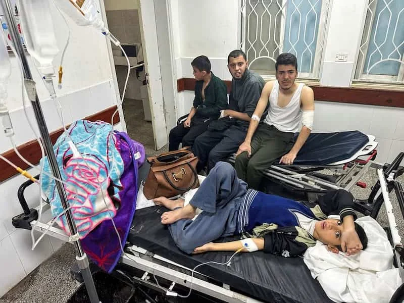 غزة تواجه كارثة صحية: دراسة تتوقع 8000 وفاة بسبب الحرب والأمراض