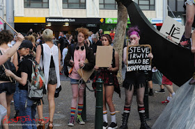 Sydney Climate Rally - three teens, Steve Irwin Would Be Disapointed'