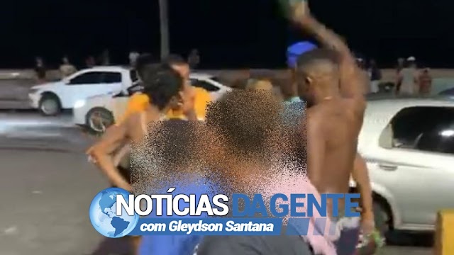 Homem quebra garrafa de vidro na cabeça de mulher em Itapuã; veja vídeo