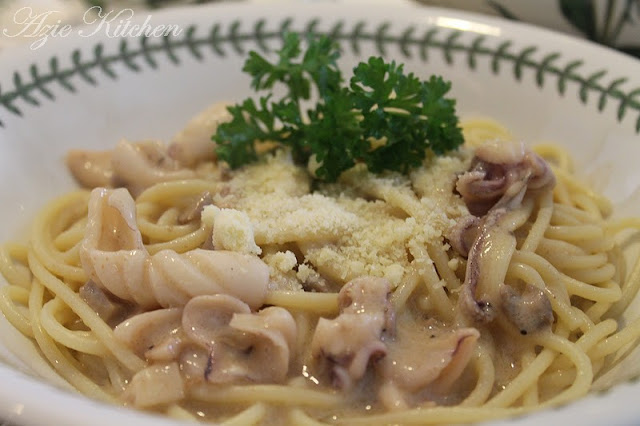 Spaghetti Carbonara Kegemaran Aween - Azie Kitchen