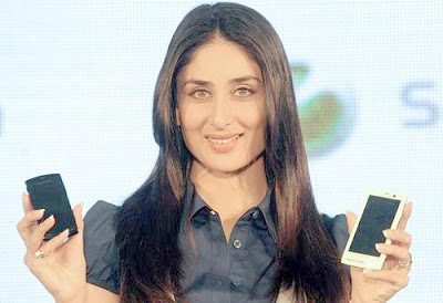 Kareena Kapoor Phones