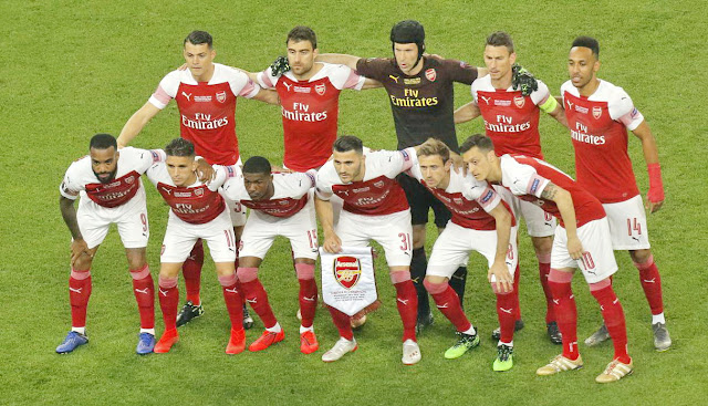 ARSENAL F. C. Temporada 2018-19. Granit Xhaka, Sokratis, Petr Čech, Laurent Koscielny y Pierre Emerick Aubameyang; Alexandre Lacazette, Lucas Torreira, Ainsley Maitland-Niles, Sead Kolašinac, Nacho Monreal y Mesut Özil. CHELSEA F. C. 4 (Giroud, Pedro, Hazard 2) ARSENAL F. C. 1 (Iwobi). 29/05/2019. UEFA Europa League, final. Bakú, Azerbaiyán, estadio Olímpico.