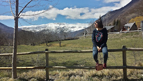 Look casual y relax con una sudadera muy especial edición limitada de Carita Bonita & Garantino.