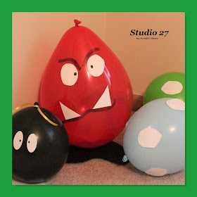 Bob-omb  Goomba  Yoshi Eggs