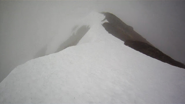 Pico de la Miel Esqui de Travesia Deep Mountain