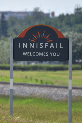 Innisfail Alberta town sign.