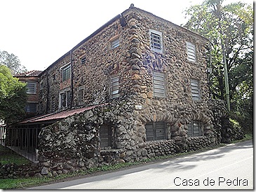 Casa de Pedra 001