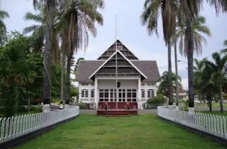 wisma-praja-sumbawa