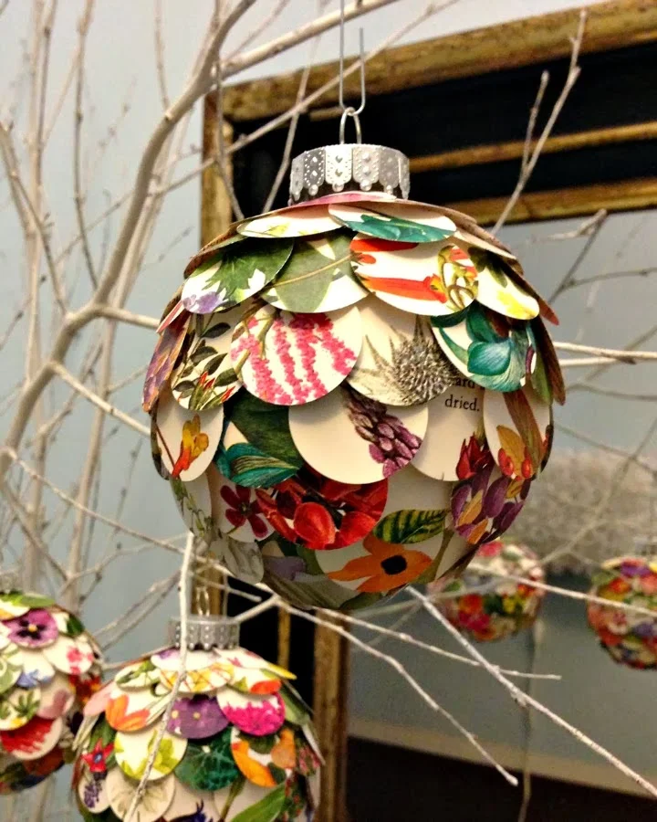 Floral Circles Ornament