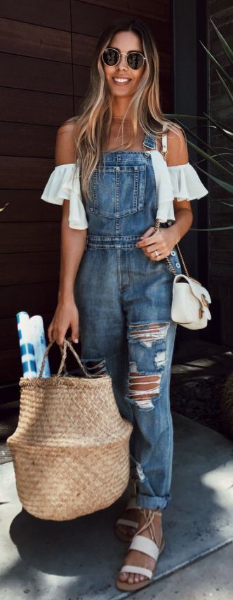 Cute Denim Outfit To Try Out This Summer