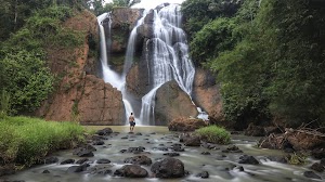 Jelajah Ciletuh-Pelabuhan Ratu Geopark Bagian 11: Curug Nangsi, Curug Cikupa dan Curug Cibenda