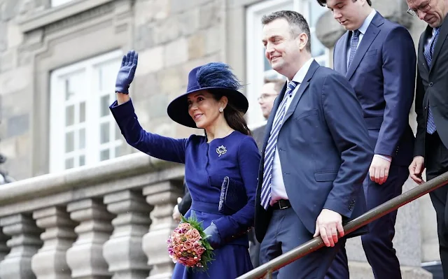 Queen Mary wore a royal blue outfit, jacket and skirt, by Birgit Hallstein, diamond and pearl brooch